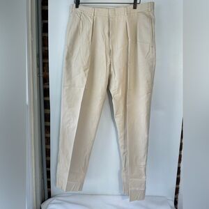 Tommy Hilfiger Men’s Khaki Chino Pants Custom Fit Size 36 X 32